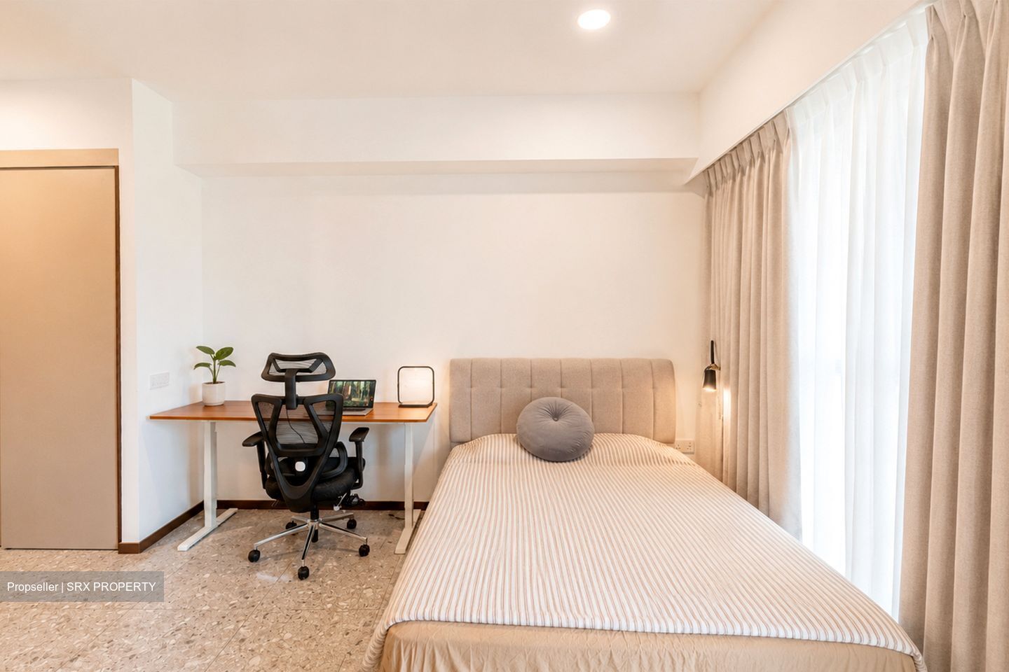 One Pearl Bank (D3), Apartment #579269631